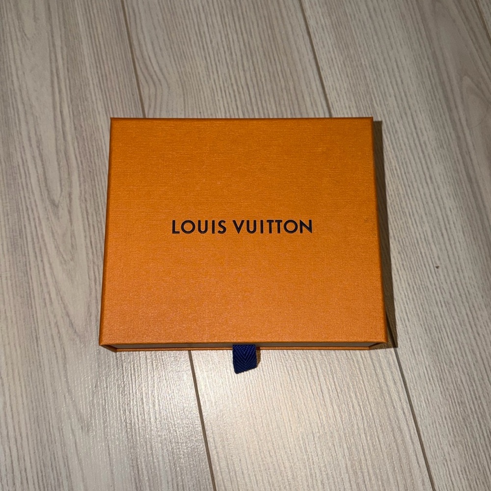 EMPTY LOUIS VUITTON SMALL LEATHER GOOD BOX